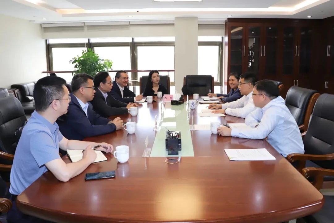 智醫(yī)存內(nèi)首席科學(xué)家周曉華率隊(duì)赴云南省科技廳開展科研合作交流